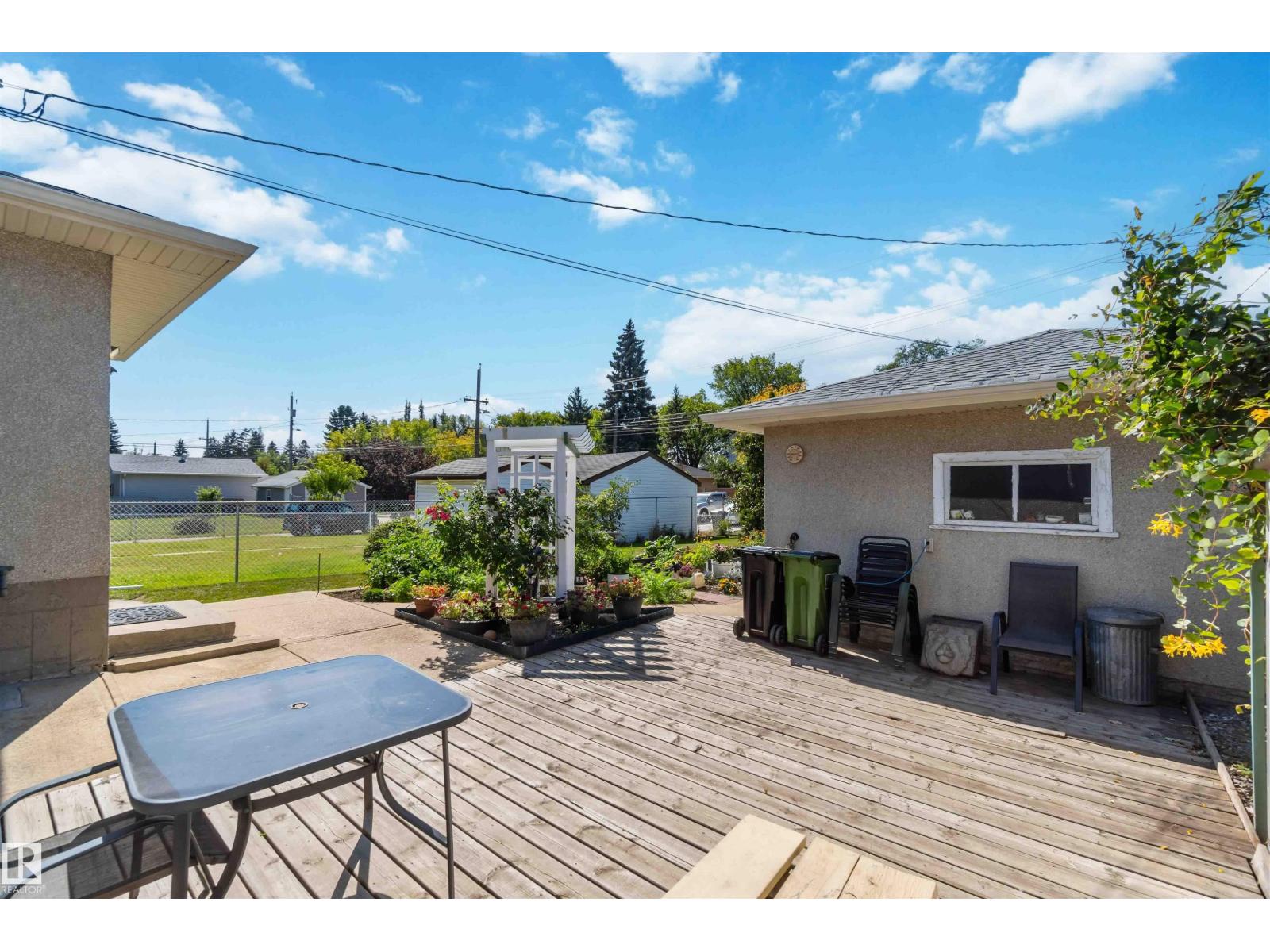 Photo 65 of 12260 St Albert Tr Nw, Edmonton AB