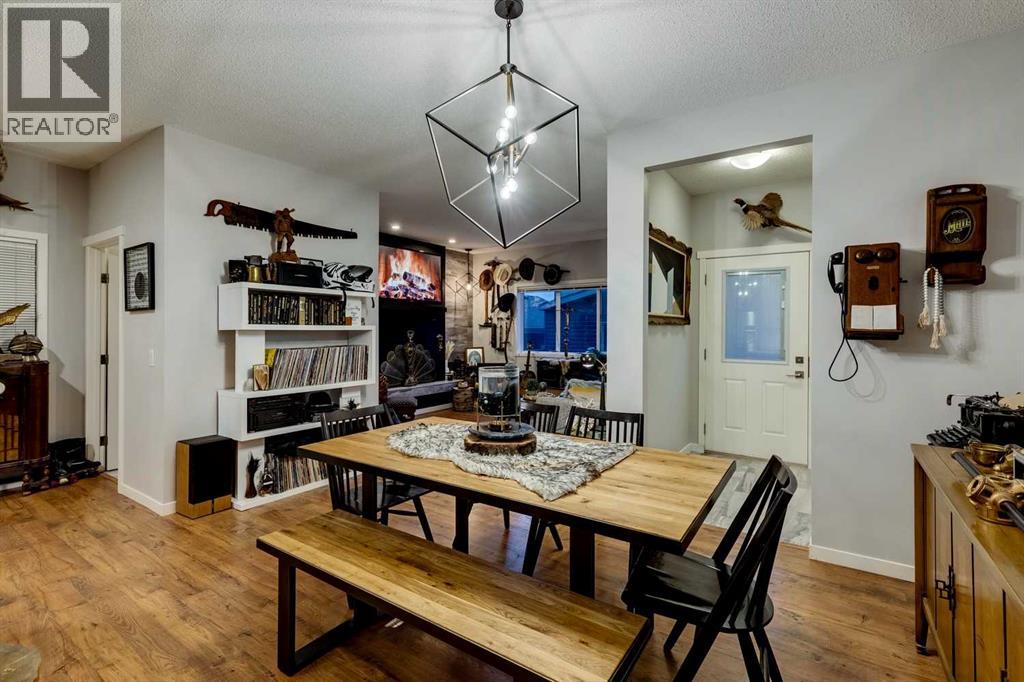 Photo 1 of 205 Copperpond Parade Se, Calgary AB