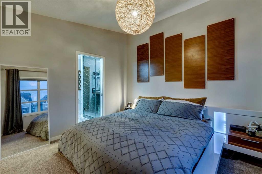 Photo 3 of 205 Copperpond Parade Se, Calgary AB