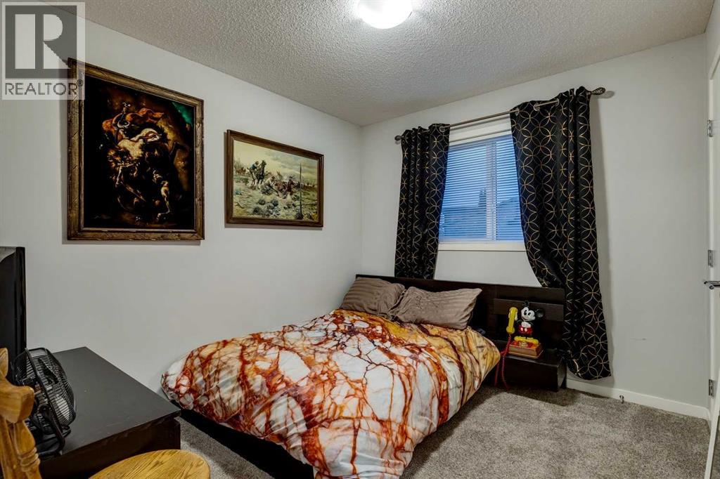 Photo 14 of 205 Copperpond Parade Se, Calgary AB
