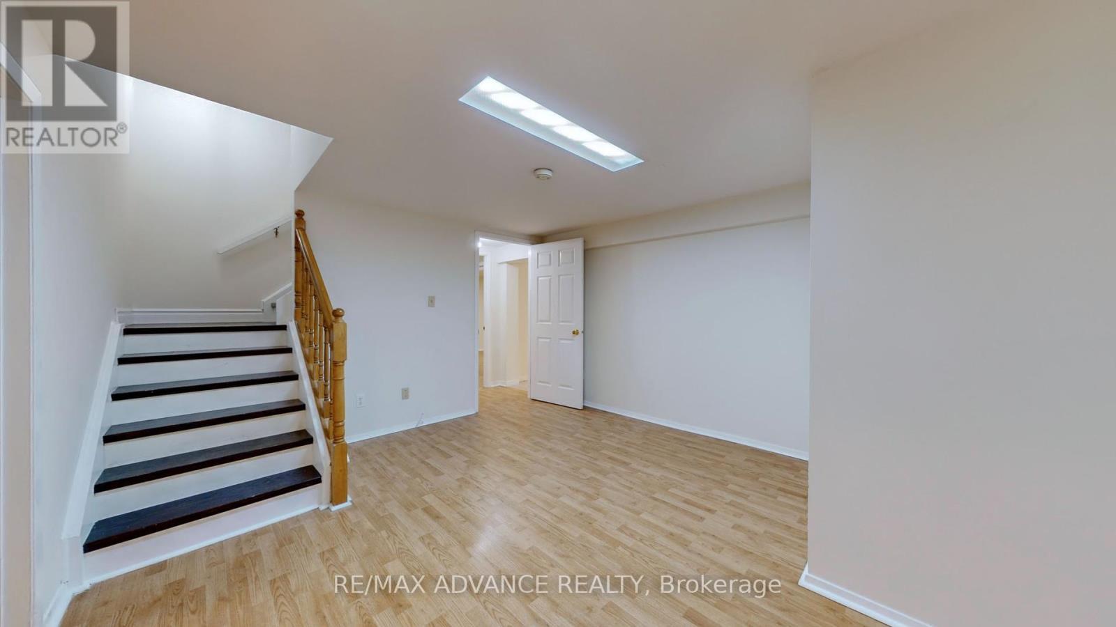Photo 2 of Lower 49 Havenview Road, Toronto ON