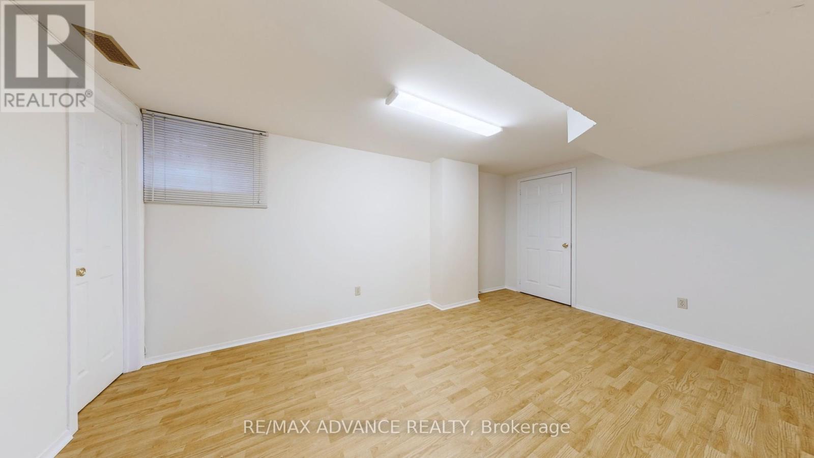 Photo 4 of Lower 49 Havenview Road, Toronto ON