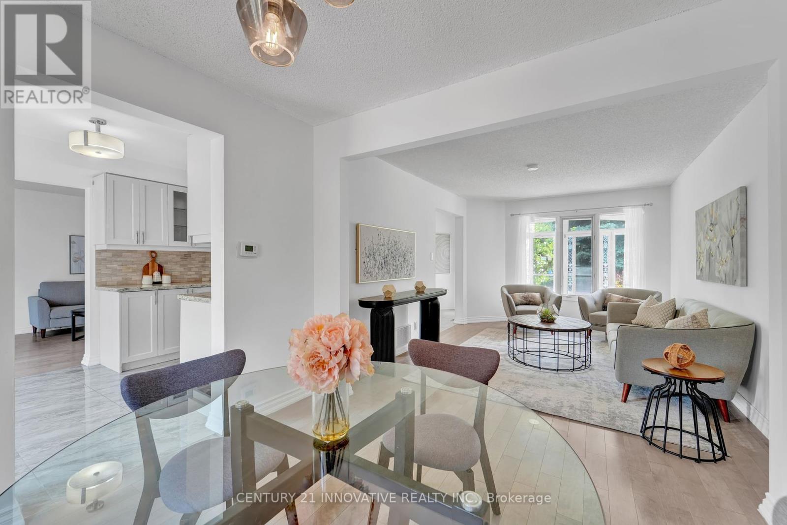 Photo 16 of 10 Blake Court, Ajax ON