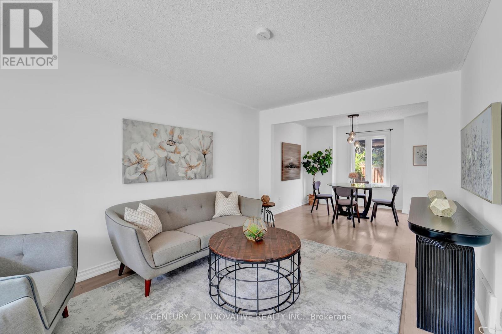 Photo 3 of 10 Blake Court, Ajax ON