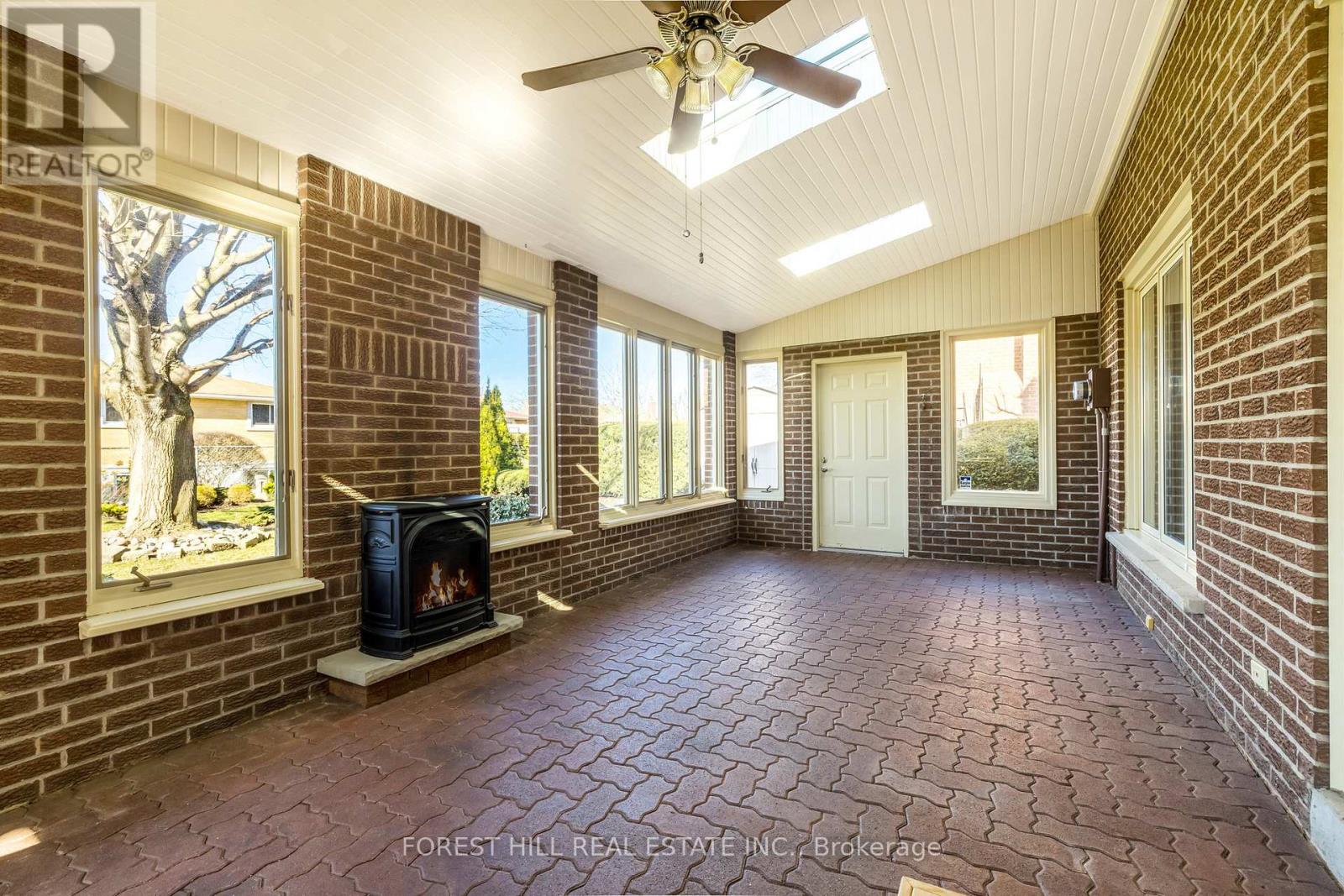 Photo 37 of 3441 Charmaine Heights, Mississauga ON