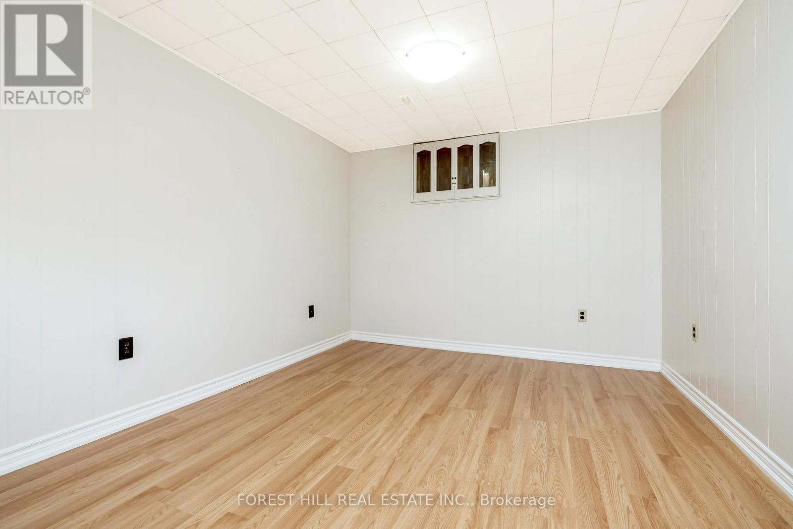 Photo 38 of 3441 Charmaine Heights, Mississauga ON