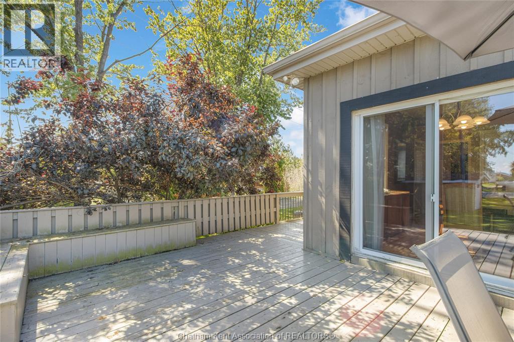 Photo 32 of 19255 Lower Thames Lane, Lighthouse Cove ON