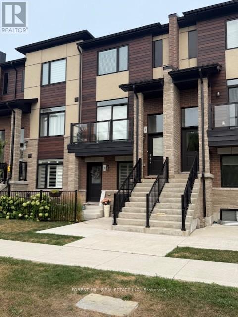 Photo 5 of 9 590 North Service Road, Hamilton ON