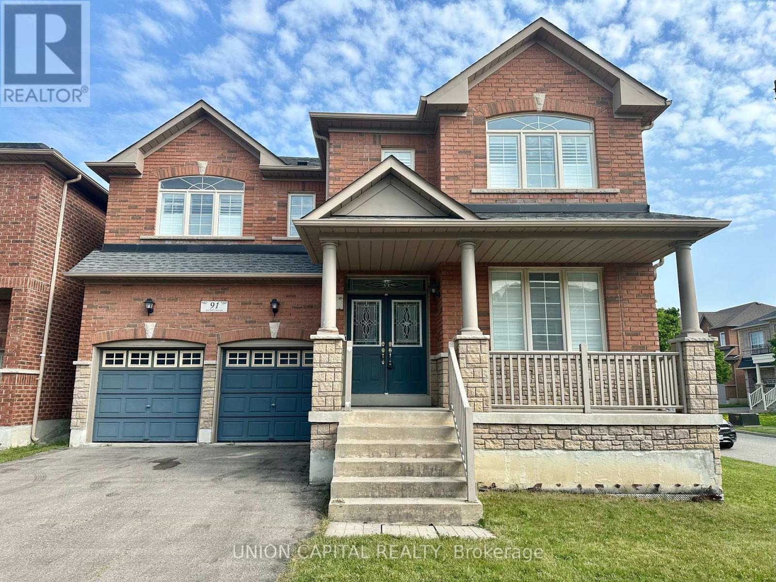 Photo 6 of 91 Starhill Crescent, Markham ON