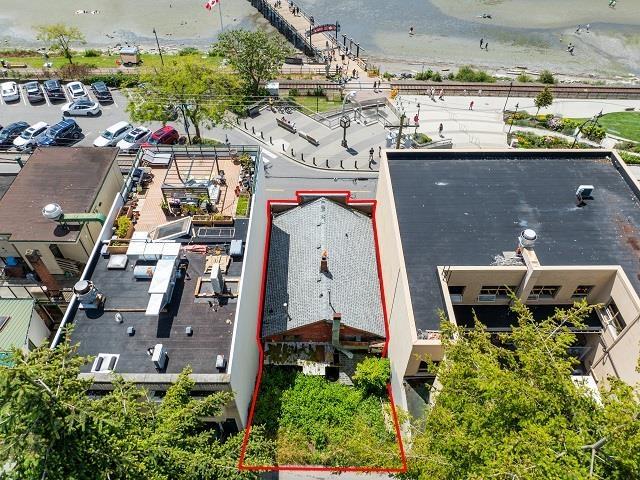 Photo 1 of 15053 Marine Drive, White Rock BC