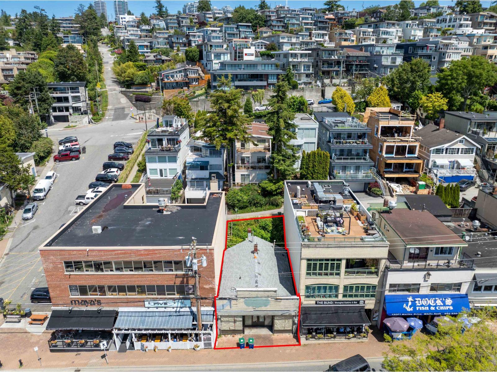 Photo 7 of 15053 Marine Drive, White Rock BC