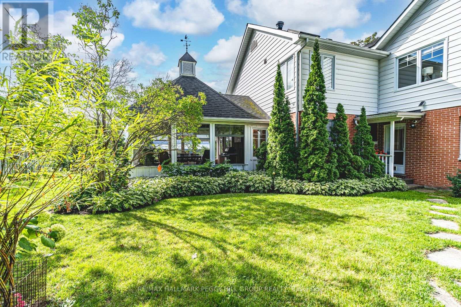 Photo 30 of 150 Collingwood Street, Barrie ON