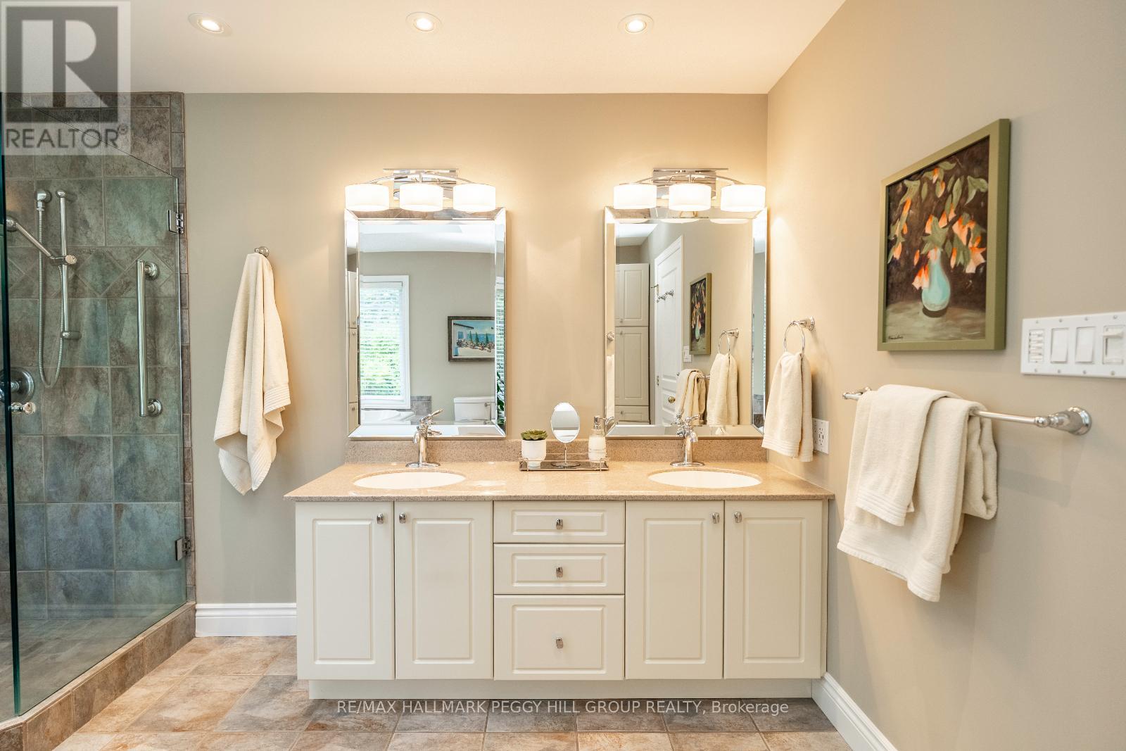 Photo 22 of 150 Collingwood Street, Barrie ON
