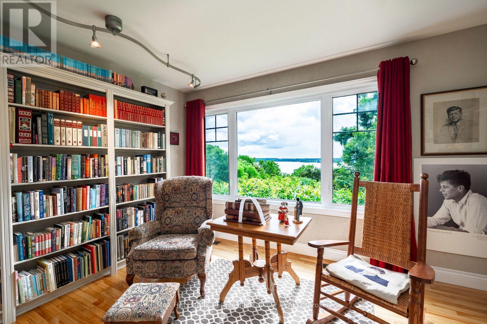 Photo 8 of 150 Collingwood Street, Barrie ON