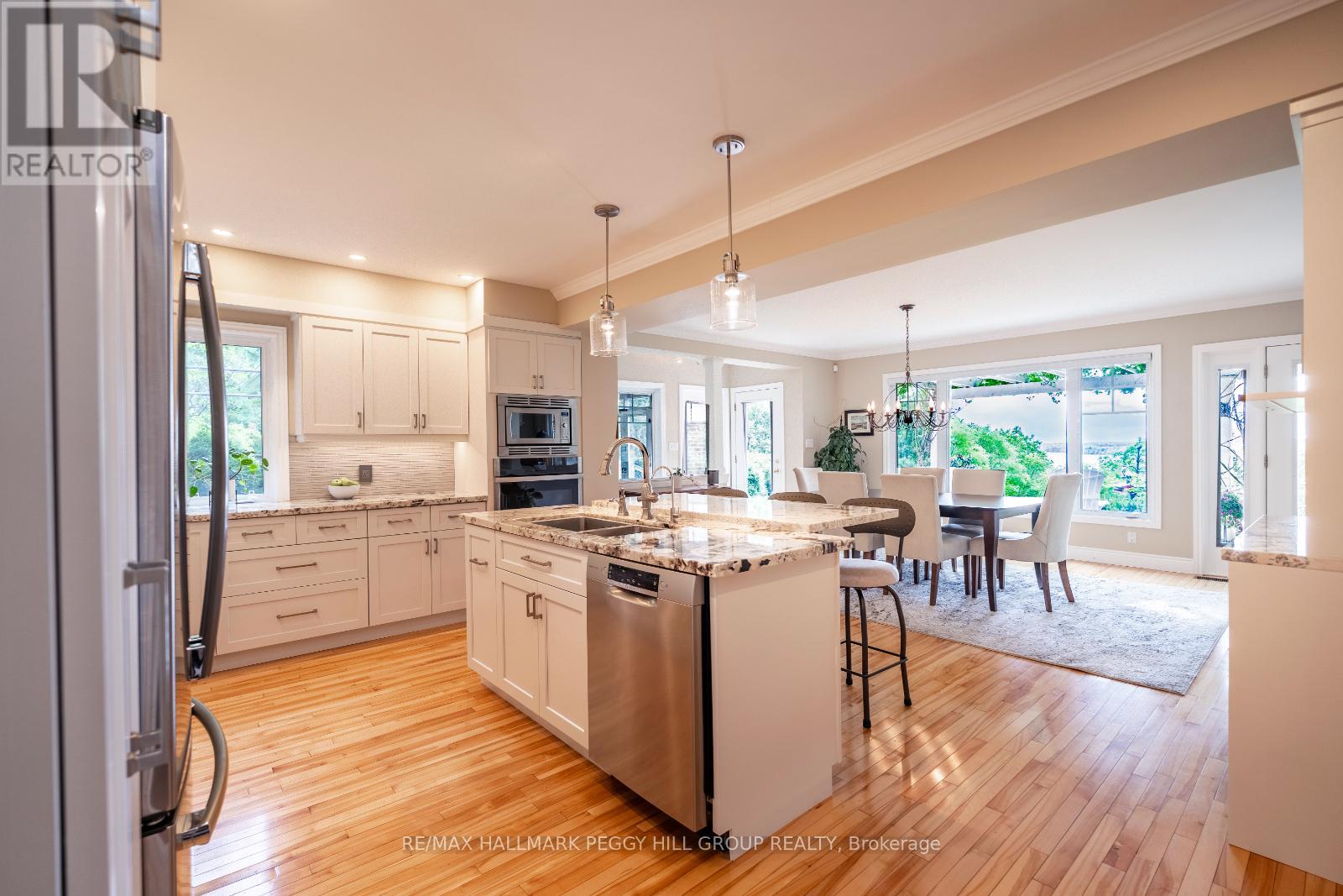 Photo 18 of 150 Collingwood Street, Barrie ON