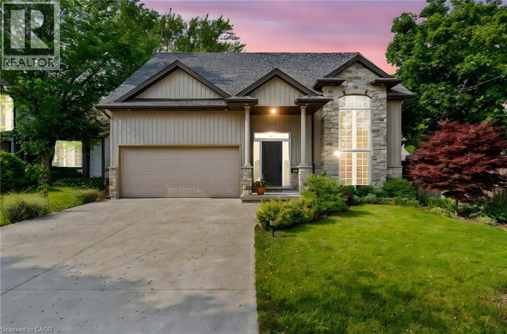 Photo 6 of 614 Quaker Road, Welland ON