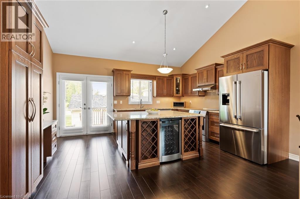 Photo 9 of 614 Quaker Road, Welland ON