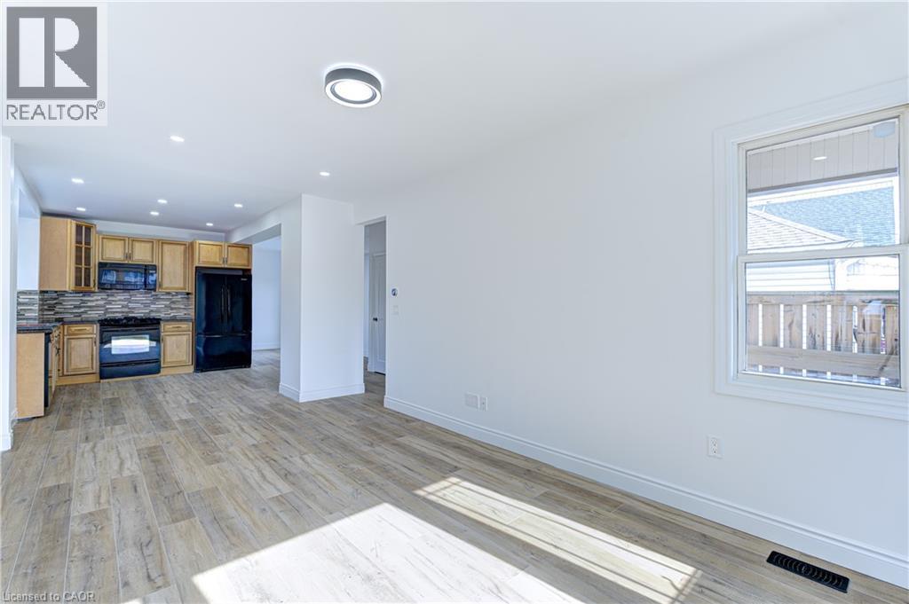 Photo 46 of 49 Harmony Avenue, Hamilton ON