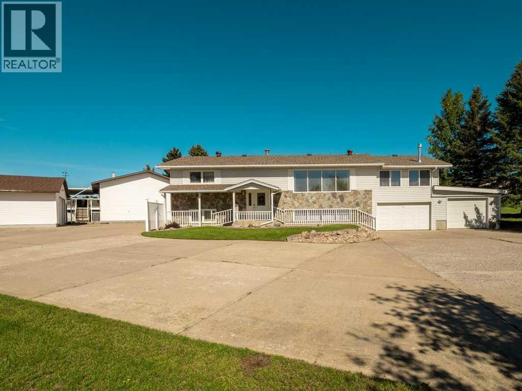 Photo 17 of 220 6 Avenue Ne, Milk River AB