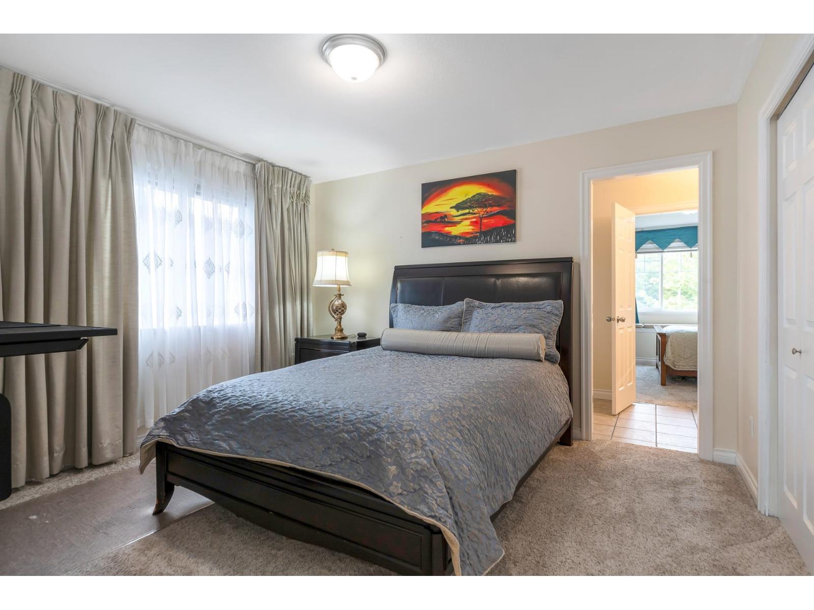 Photo 26 of 16708 64 Avenue, Surrey BC