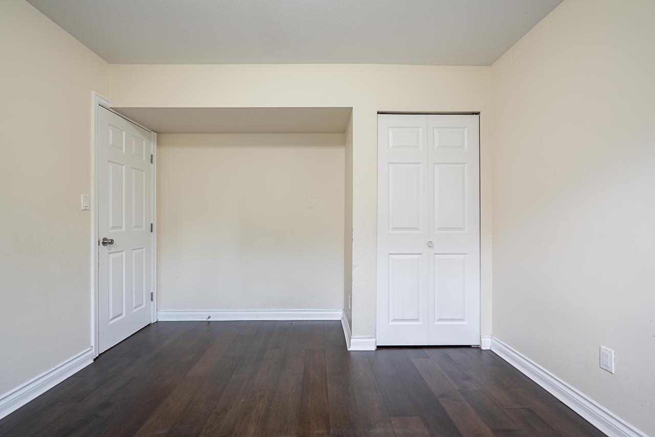 Photo 37 of 16708 64 Avenue, Surrey BC