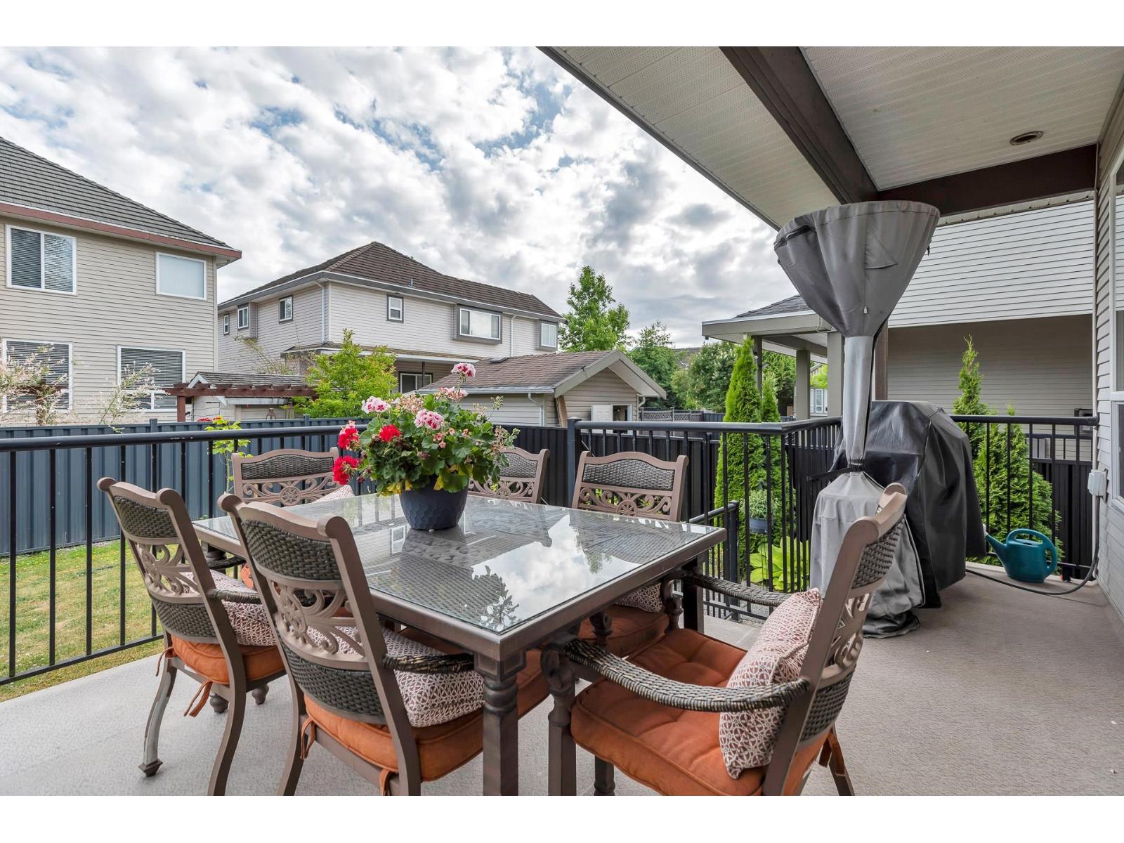 Photo 29 of 16708 64 Avenue, Surrey BC