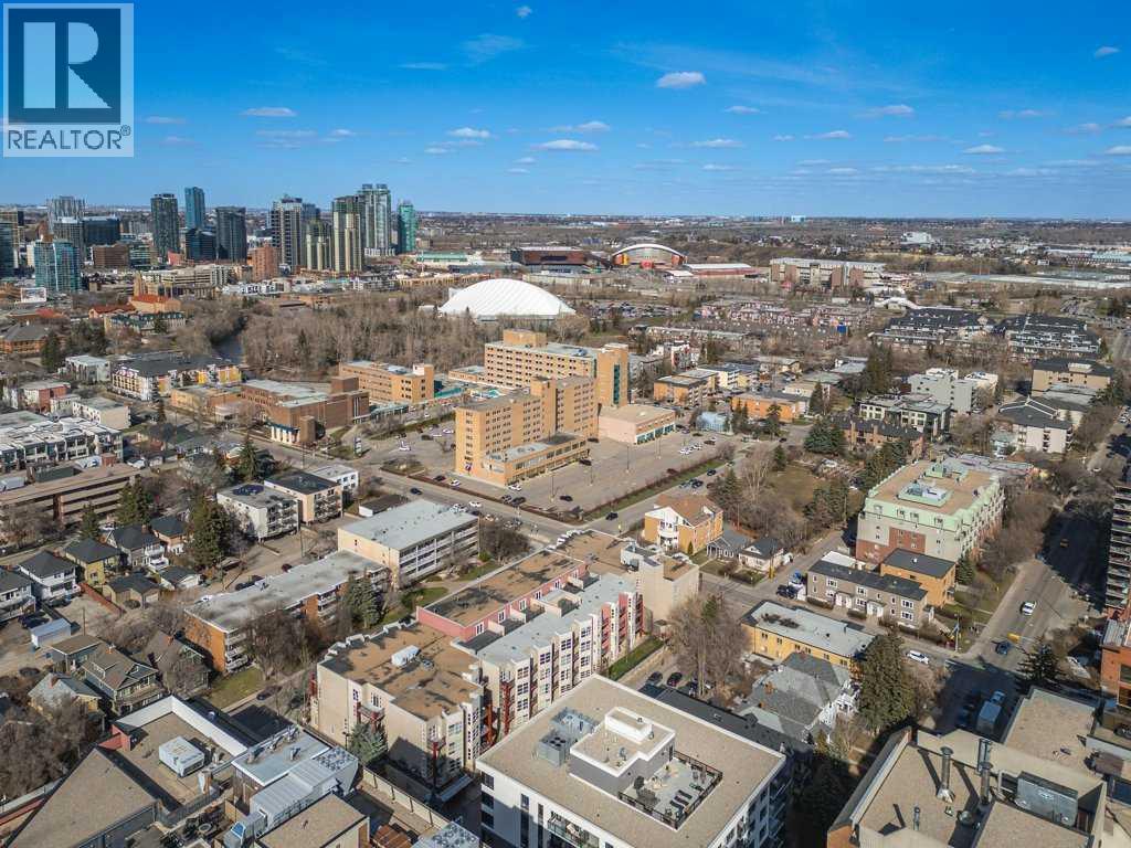 Photo 1 of 405 317 19 Avenue Sw, Calgary AB