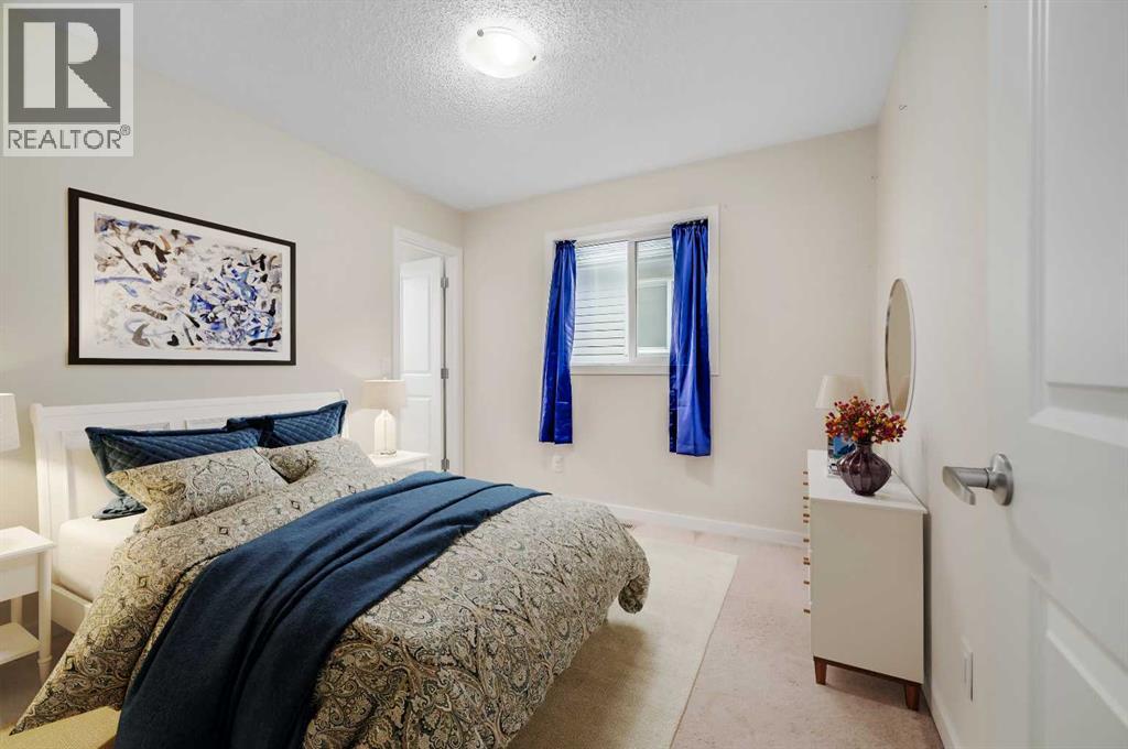 Photo 4 of 209 Buckskin Way, Cochrane AB
