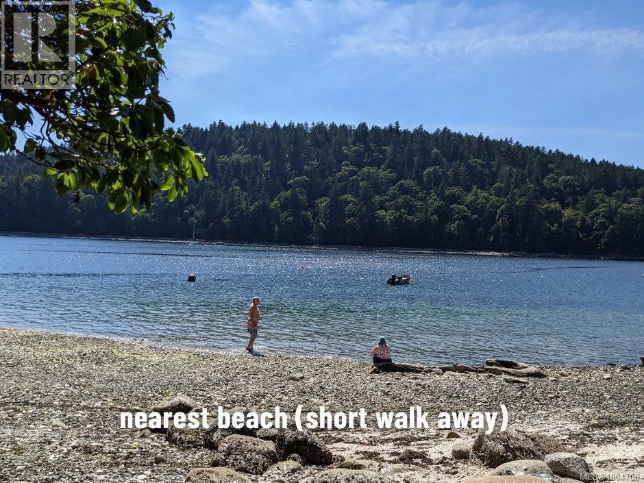 415 Halibut Hill Rd, Mudge Island