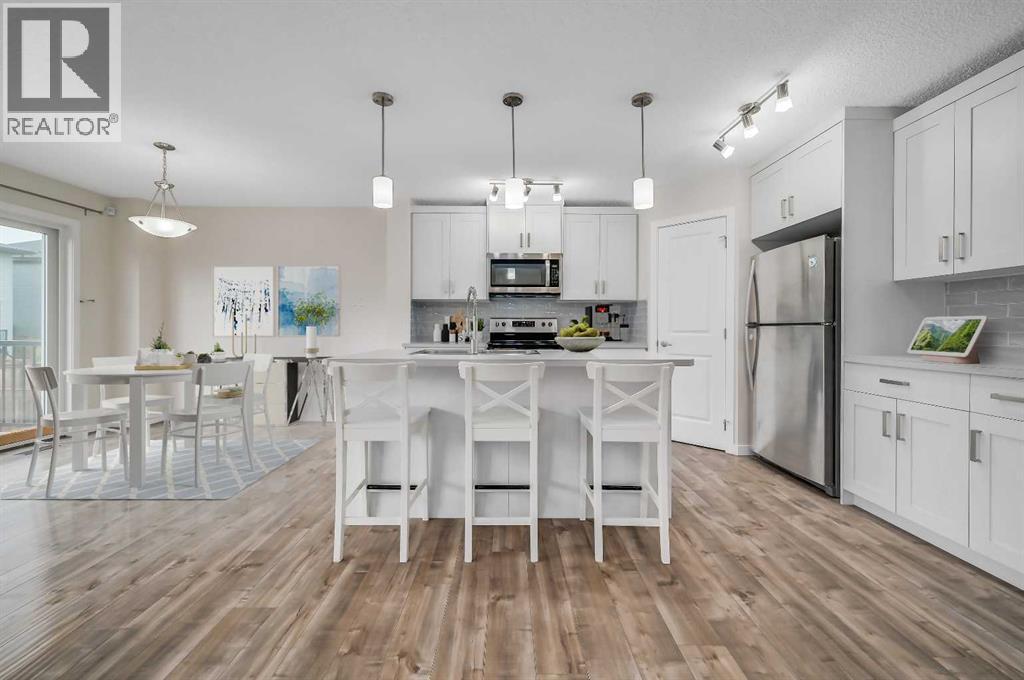 Photo 26 of 209 Buckskin Way, Cochrane AB