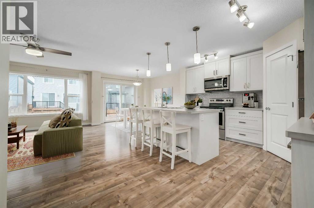 Photo 23 of 209 Buckskin Way, Cochrane AB