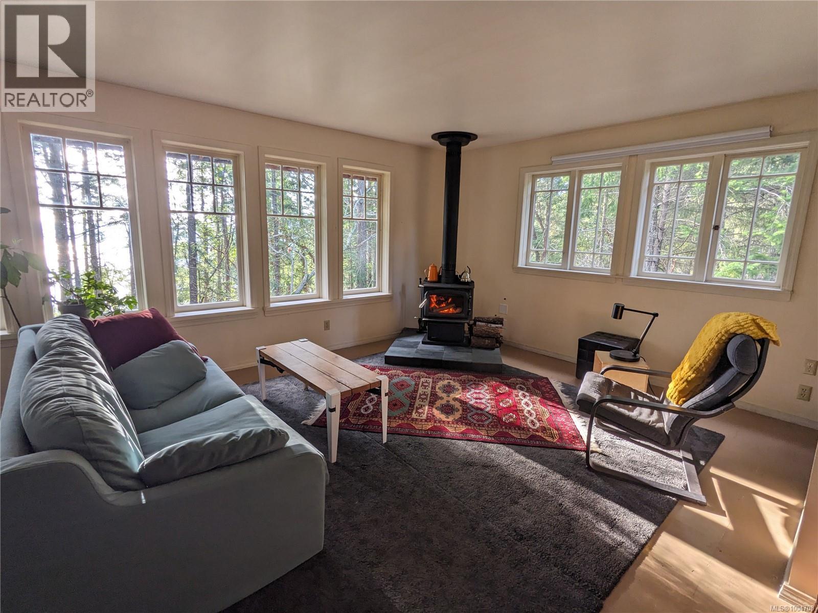 415 Halibut Hill Rd, Mudge Island