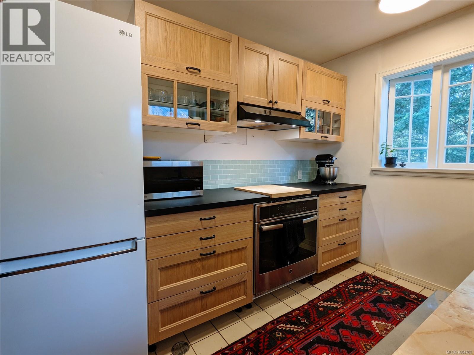415 Halibut Hill Rd, Mudge Island