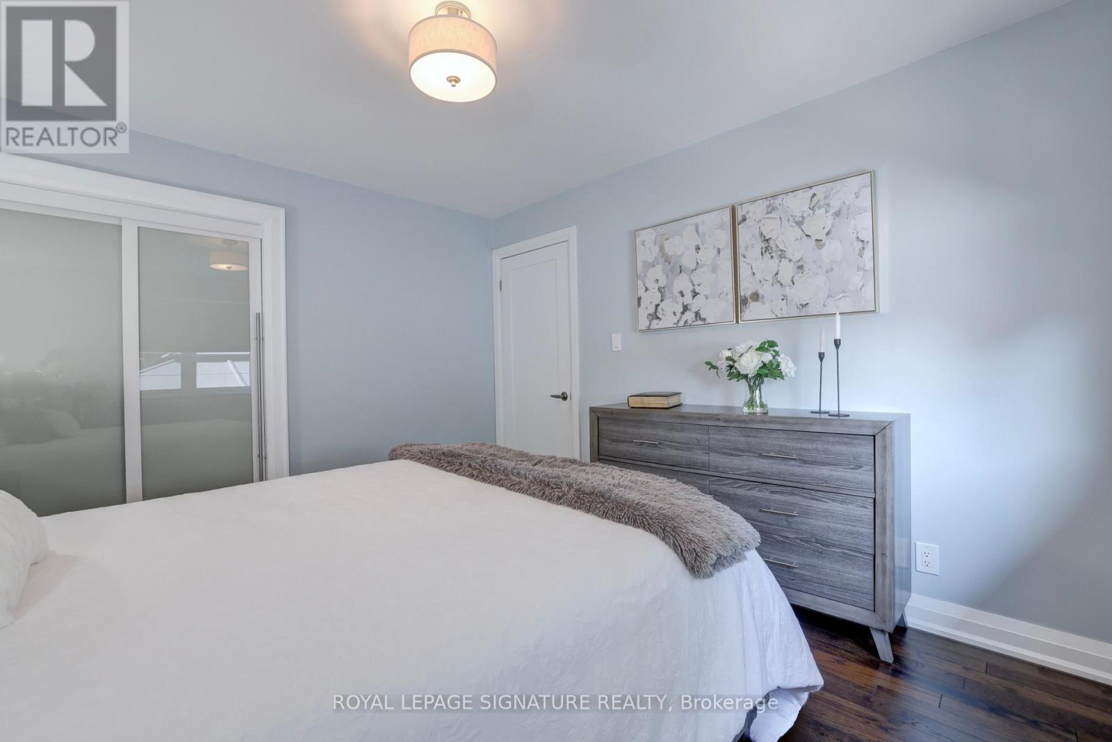 Photo 10 of 21 Harper Road, Brampton ON