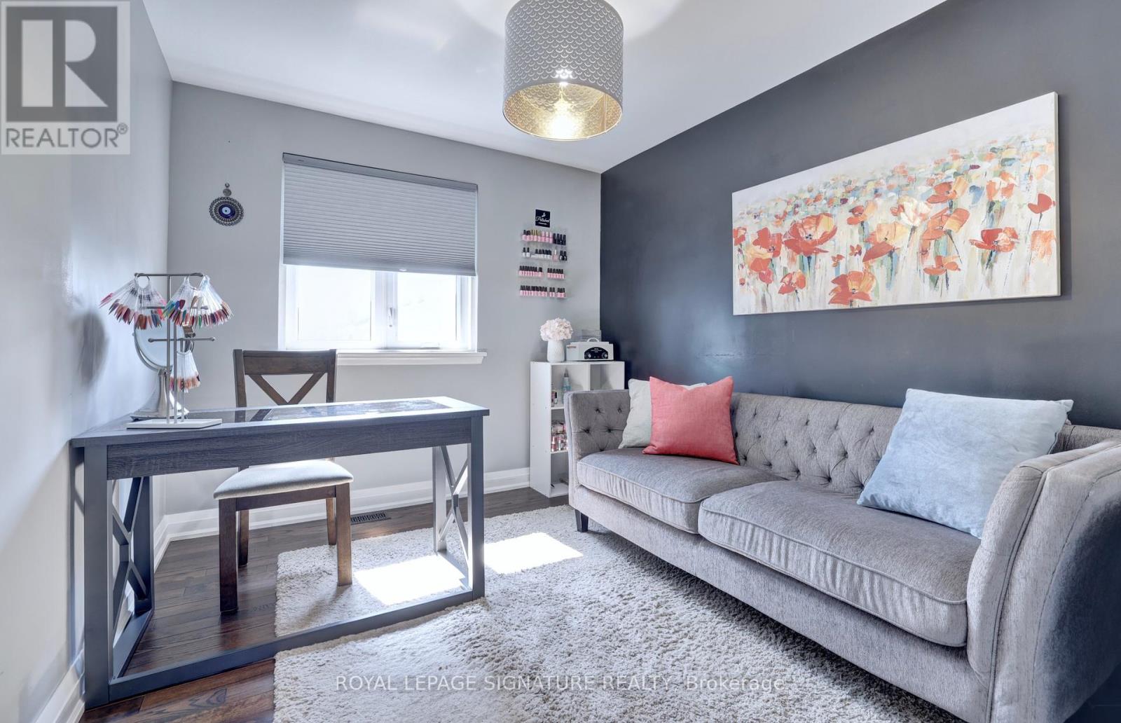 Photo 13 of 21 Harper Road, Brampton ON