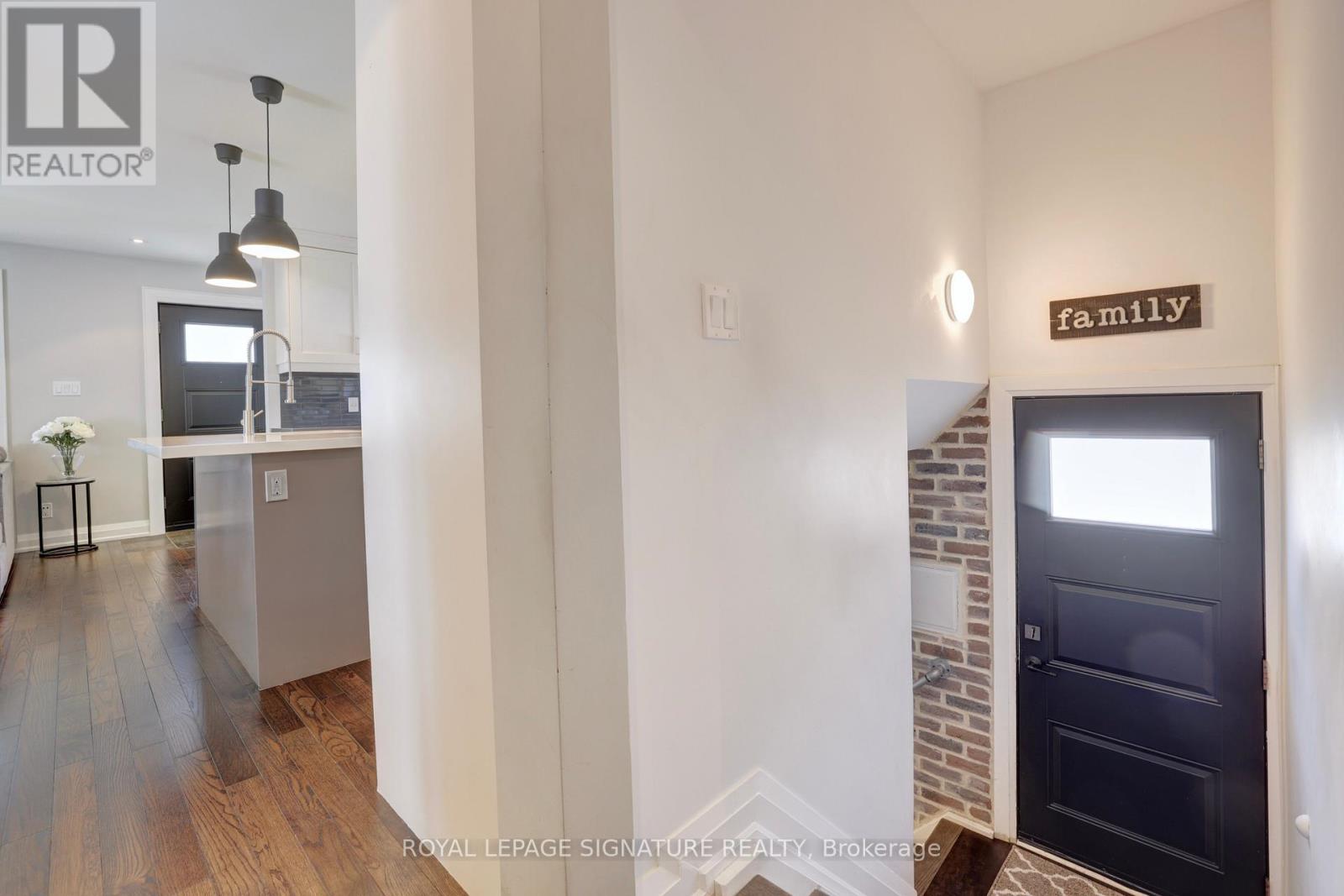 Photo 14 of 21 Harper Road, Brampton ON