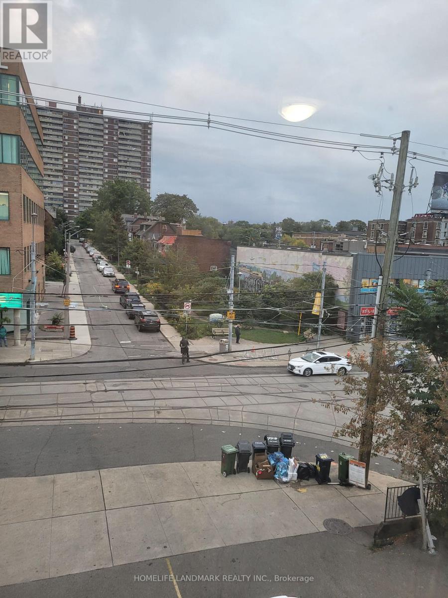 Photo 18 of 2 20 Roncesvalles Avenue, Toronto ON