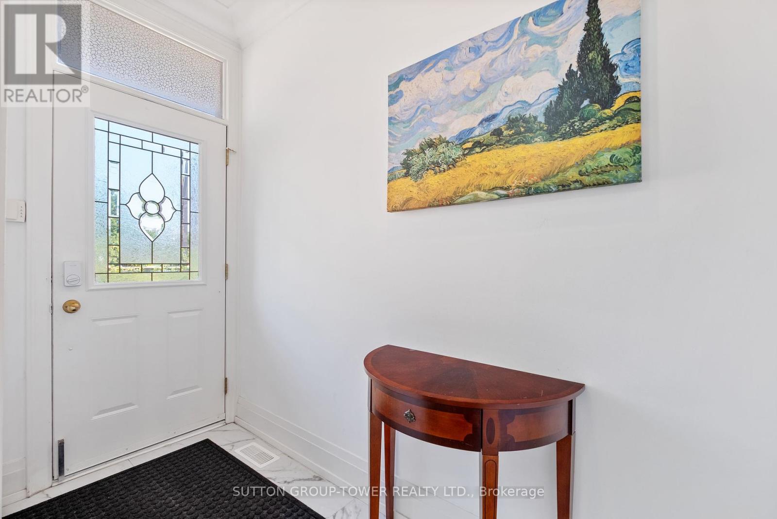 Photo 17 of 11 544 C Scarlett Road, Toronto ON