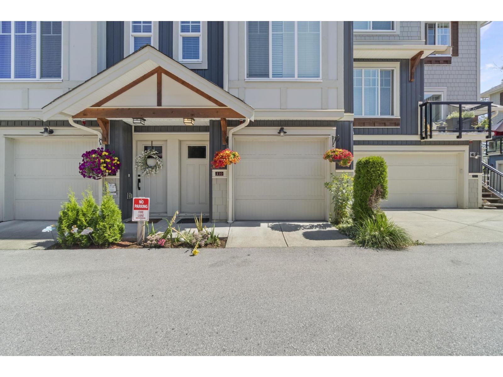Photo 2 of 110 20498 82 Avenue, Langley BC