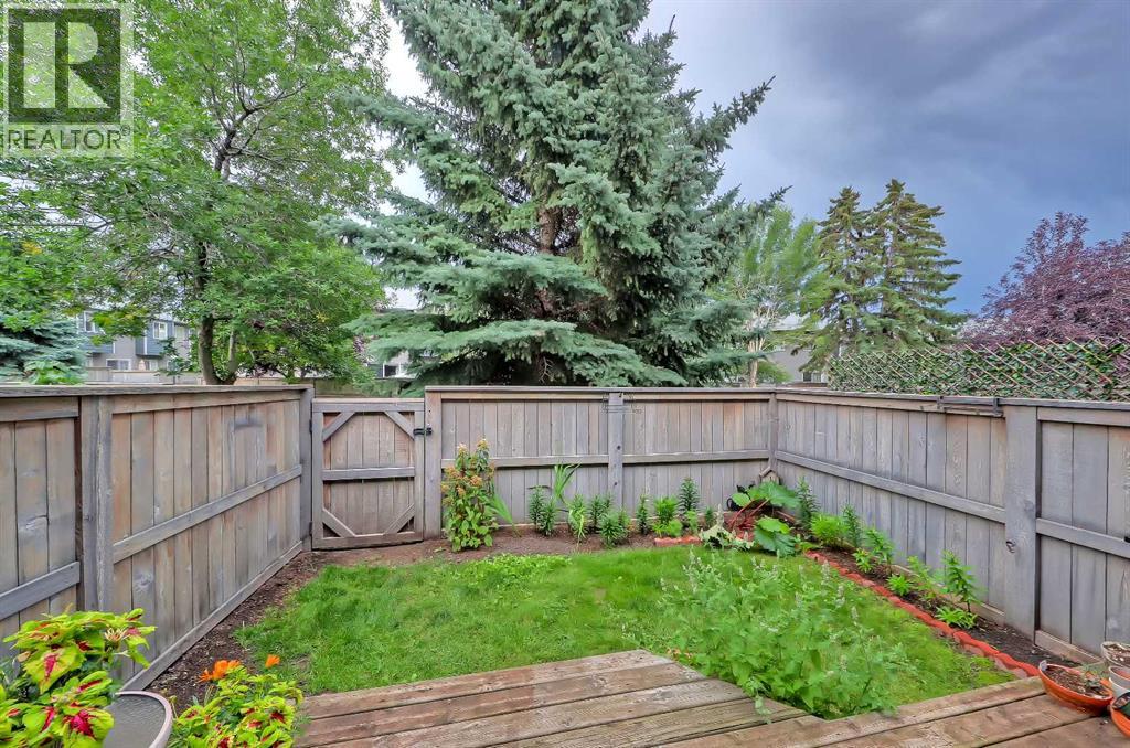 Photo 9 of 26 219 90 Avenue Se, Calgary AB