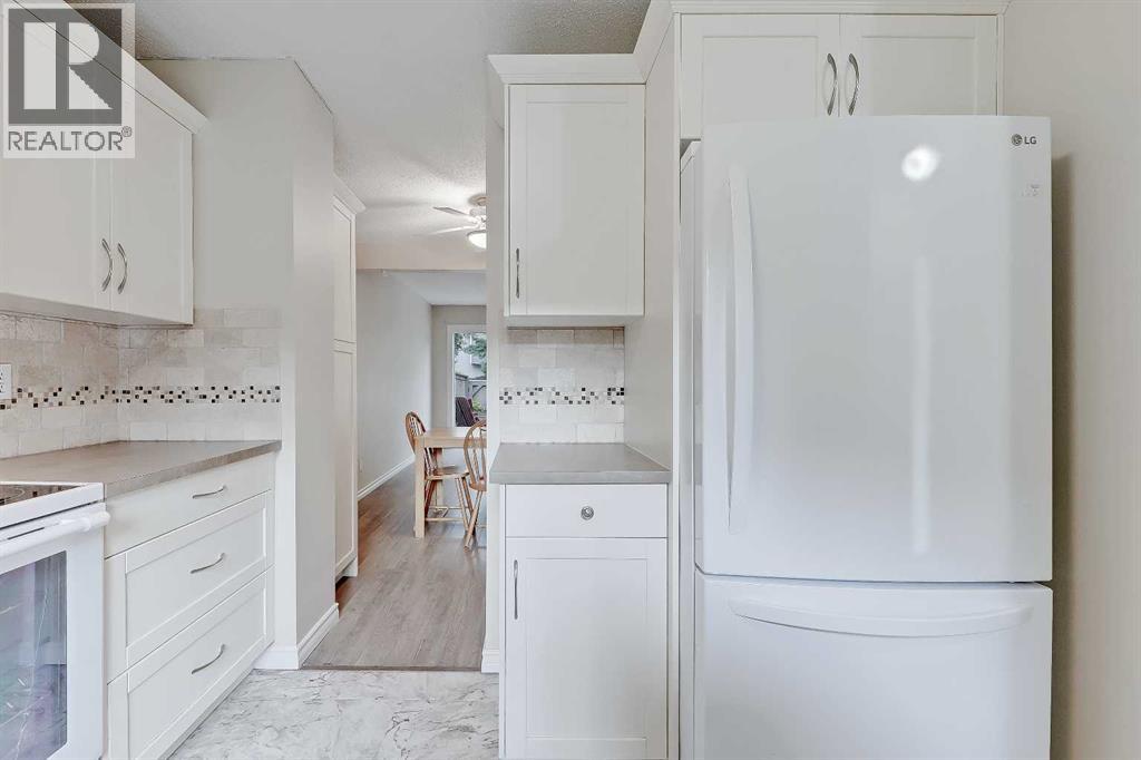Photo 5 of 26 219 90 Avenue Se, Calgary AB
