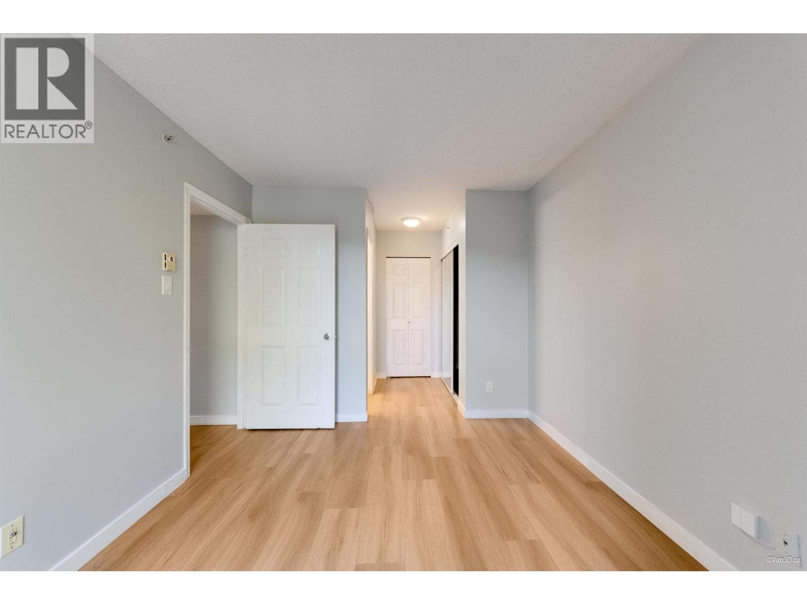 Photo 23 of 205 8246 Lansdowne Road, Richmond BC