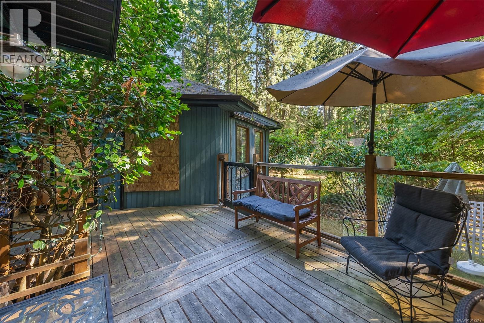 Photo 20 of 505 Baylis Rd, Qualicum Beach BC