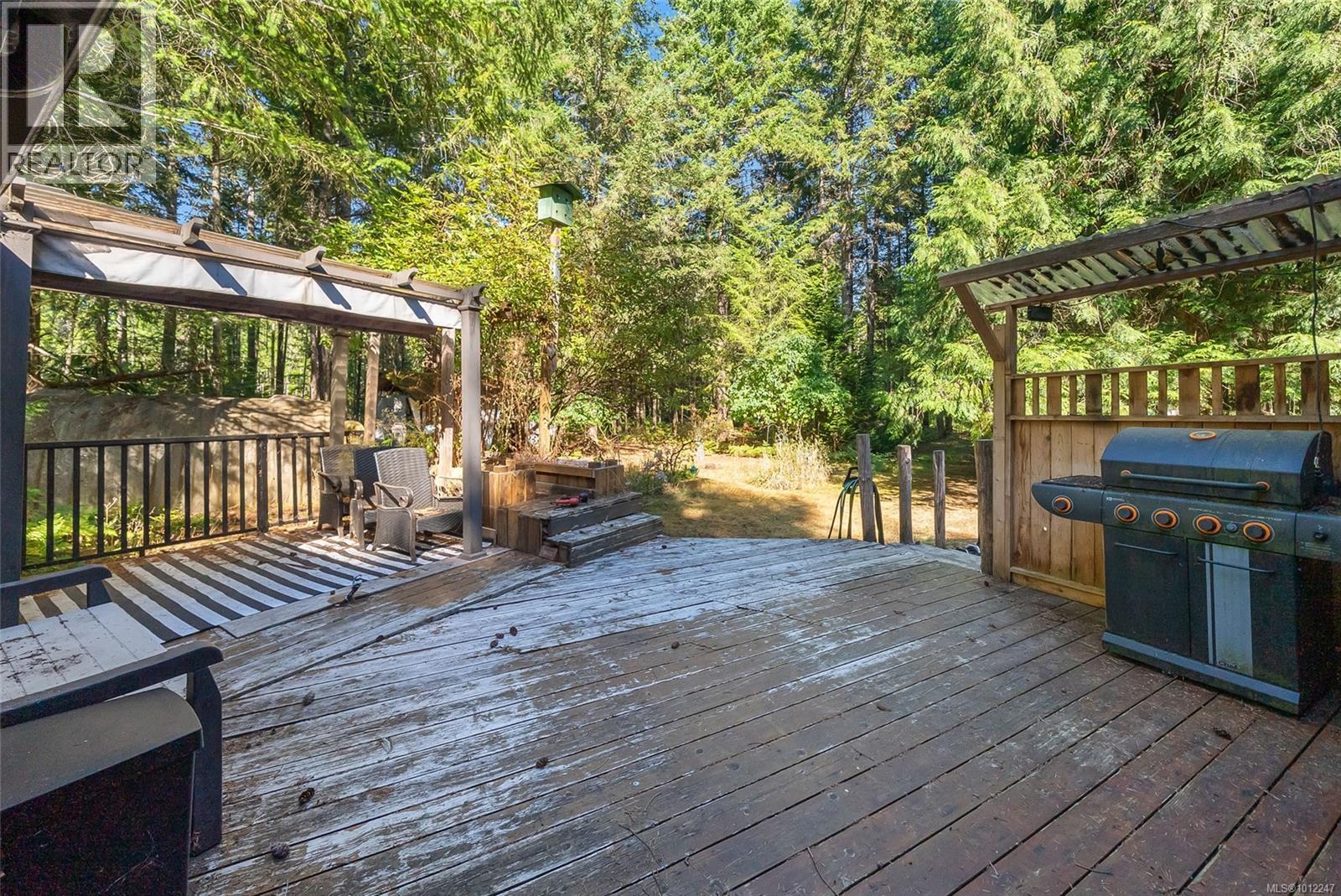 Photo 26 of 505 Baylis Rd, Qualicum Beach BC