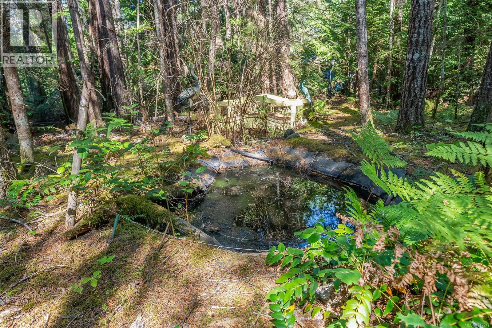 Photo 40 of 505 Baylis Rd, Qualicum Beach BC