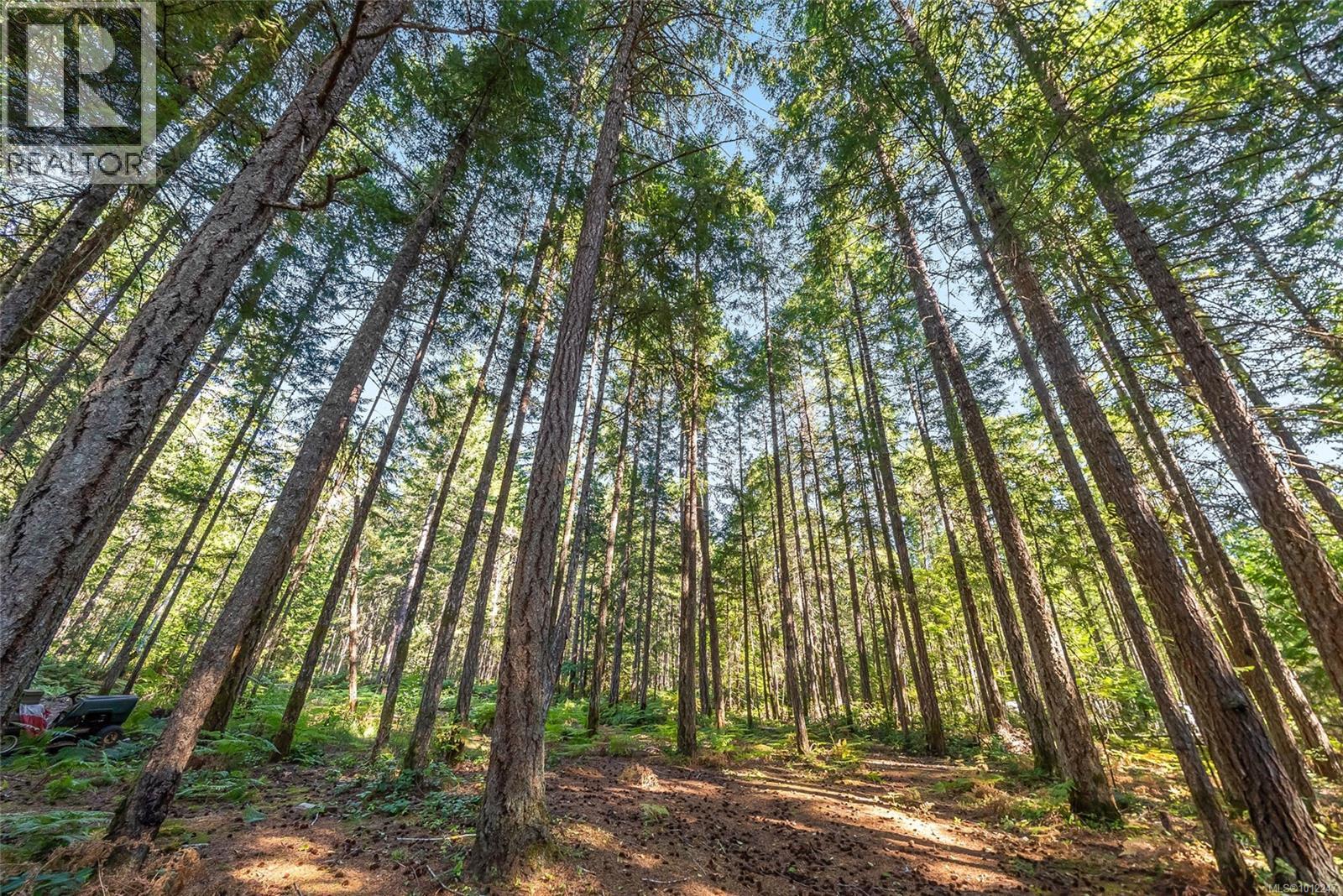 Photo 50 of 505 Baylis Rd, Qualicum Beach BC