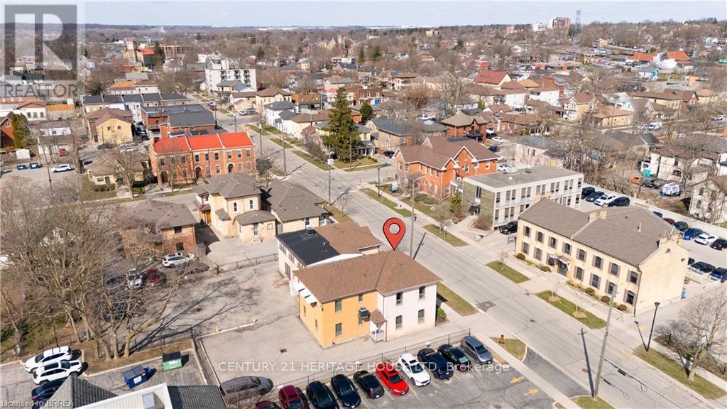 Photo 43 of 75 Chatham Street, Brant ON