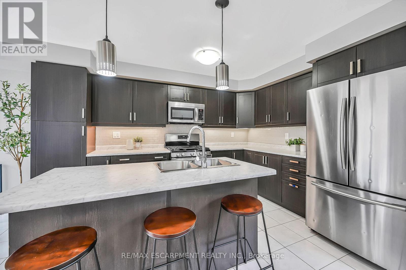 Photo 45 of 143 Thompson Road, Haldimand ON