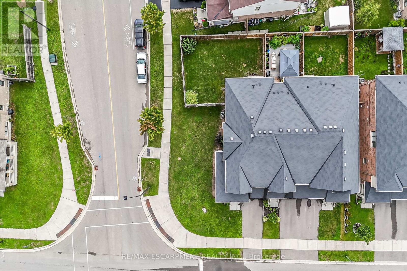 Photo 8 of 143 Thompson Road, Haldimand ON