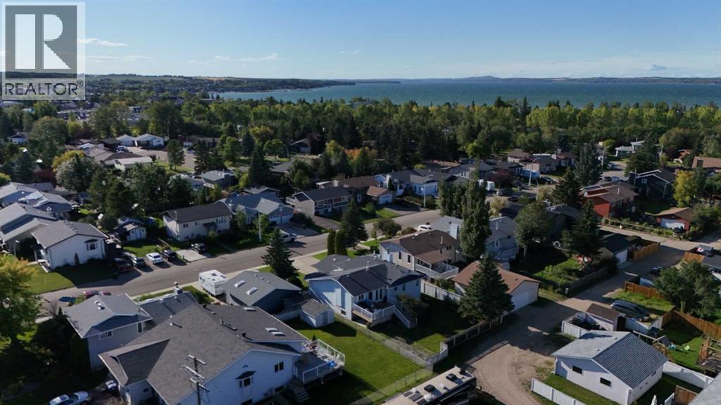 Photo 1 of 1 Willow Street, Sylvan Lake AB
